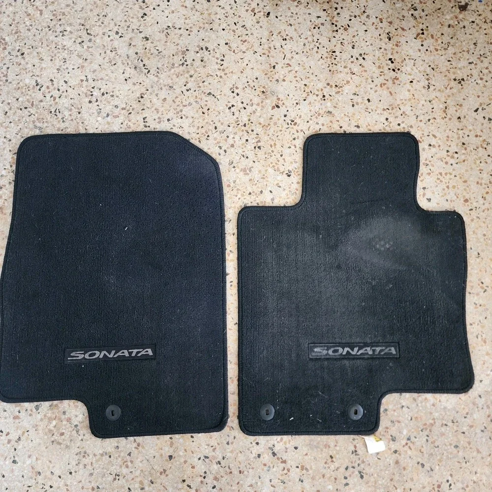 Set Of 2 Hyundai Sonota Car Mats 2014-2017